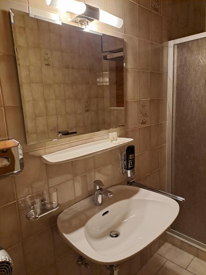 Apartpension Baerenwirt Leutasch Exterior foto
