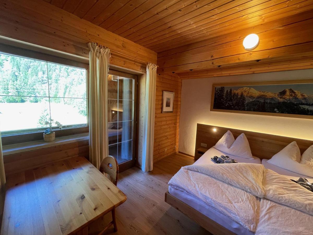 Apartpension Baerenwirt Leutasch Exterior foto