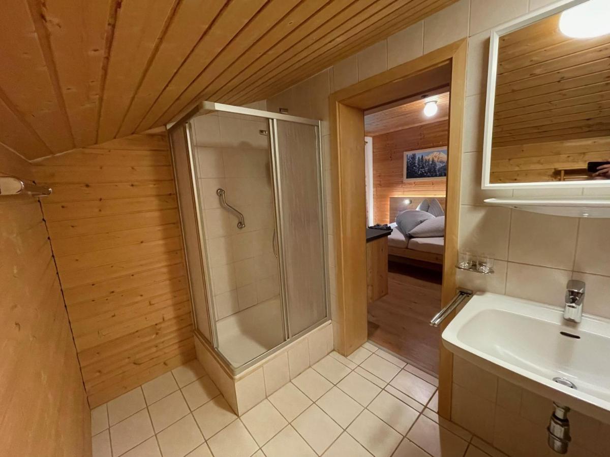 Apartpension Baerenwirt Leutasch Exterior foto