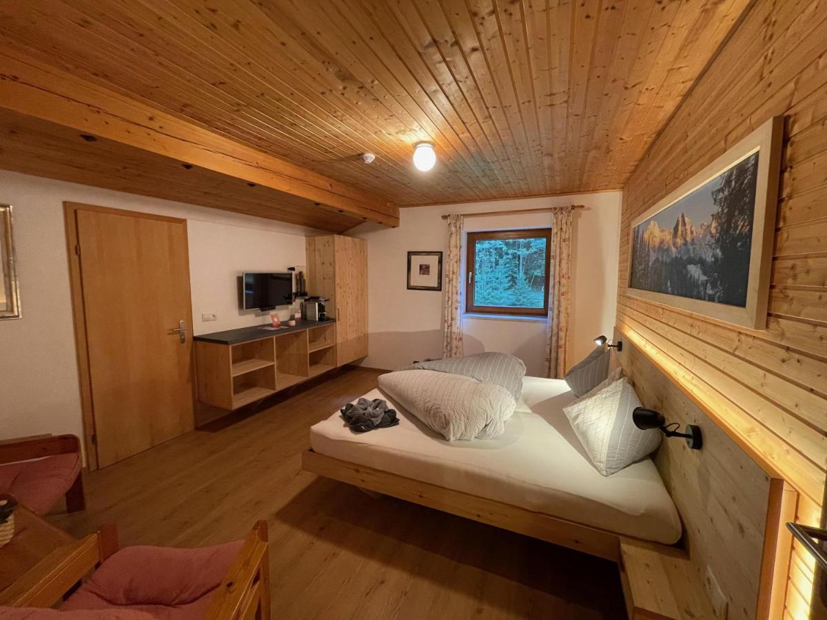 Apartpension Baerenwirt Leutasch Exterior foto